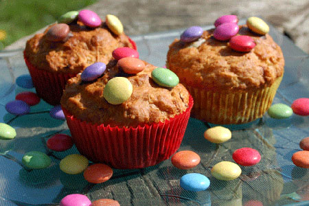 Muffins mit Smarties - Rezept(e) Muffins für Kinder-Geburtstage