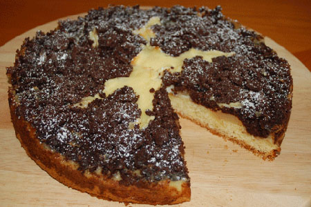 Birnenkuchen mit Schokoladenstreusel und einer leckeren Creme